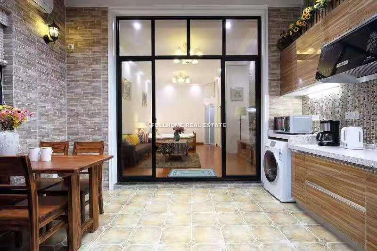M. Yanan Road Old House - Interior view 8, Shanghai rental property