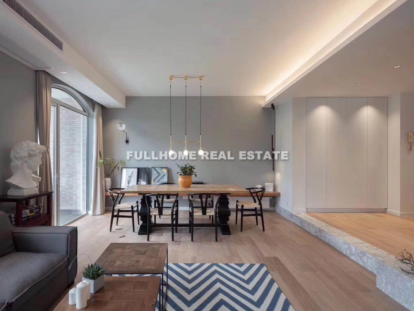 Jing An Garden View - 3 bedroom apartment in Shanghai, Jing An, Downtown