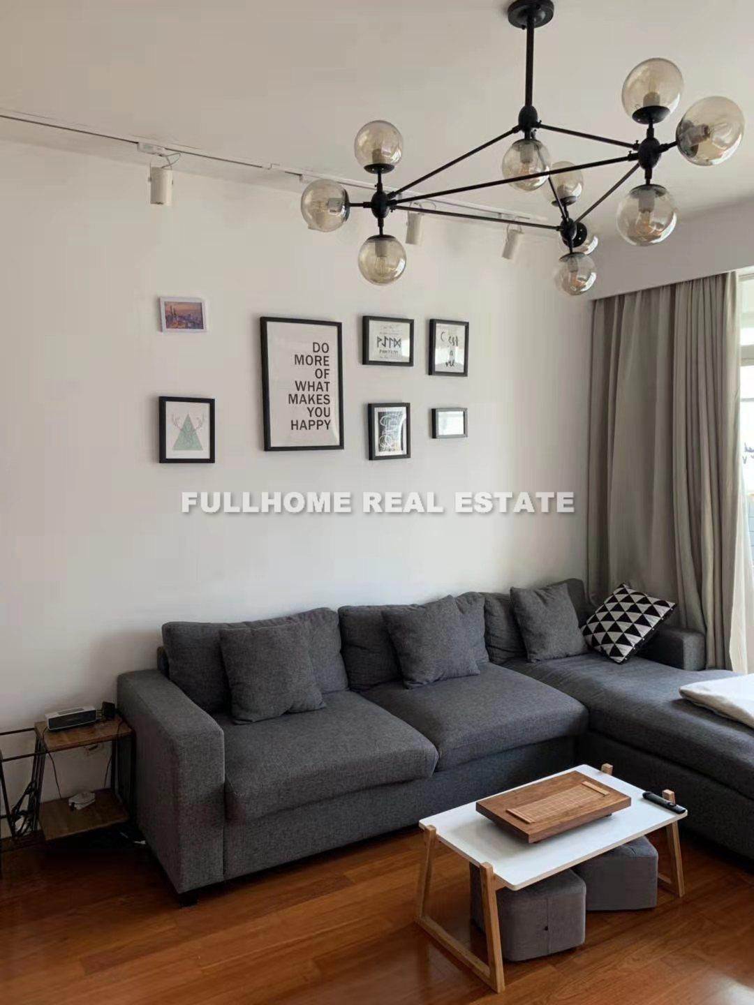 Same compound: Xiang Yang Apartment, 2 bedrooms in Shanghai