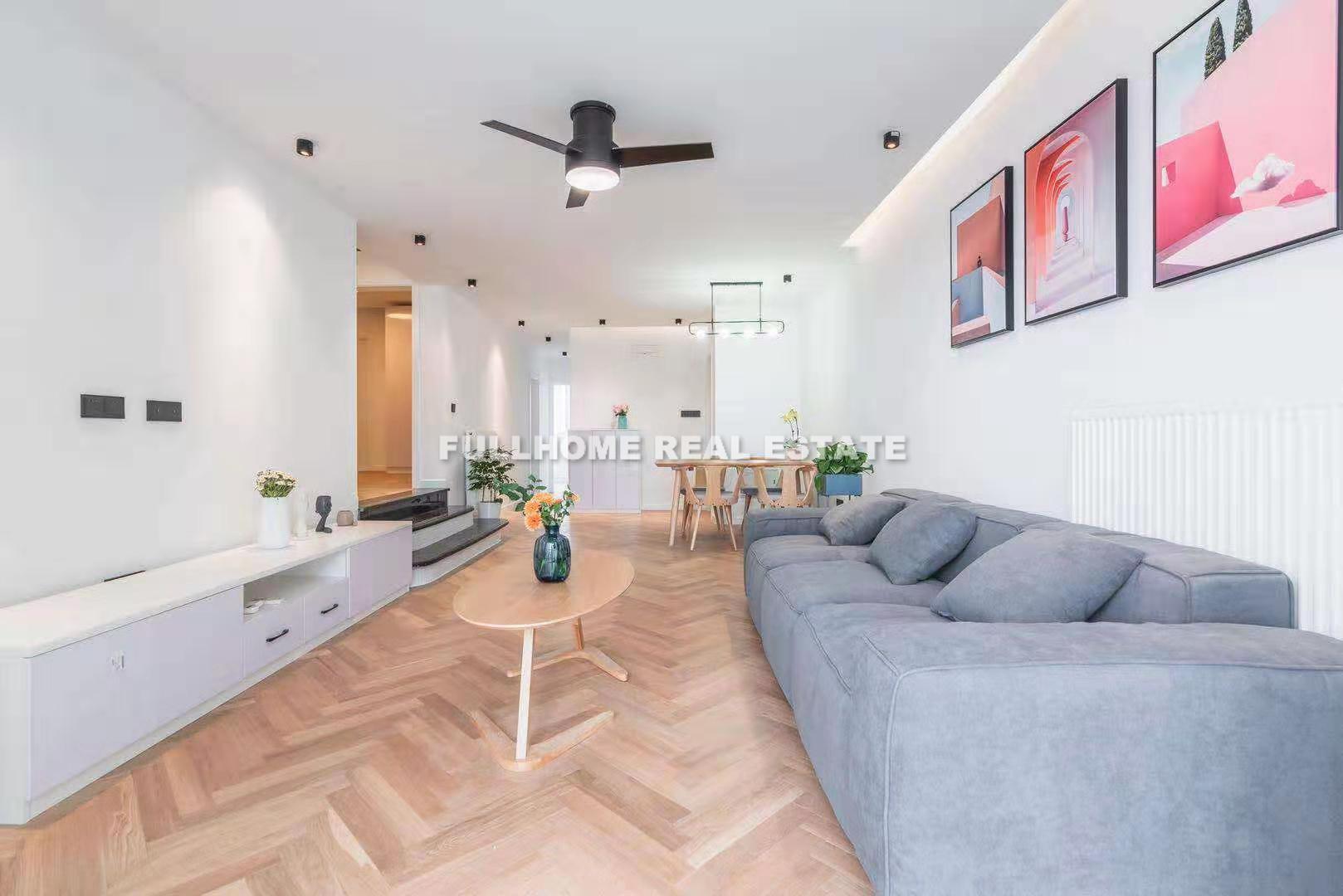 Dong Hu Ming Yuan - 2 bedroom apartment in Shanghai, FFC, Downtown