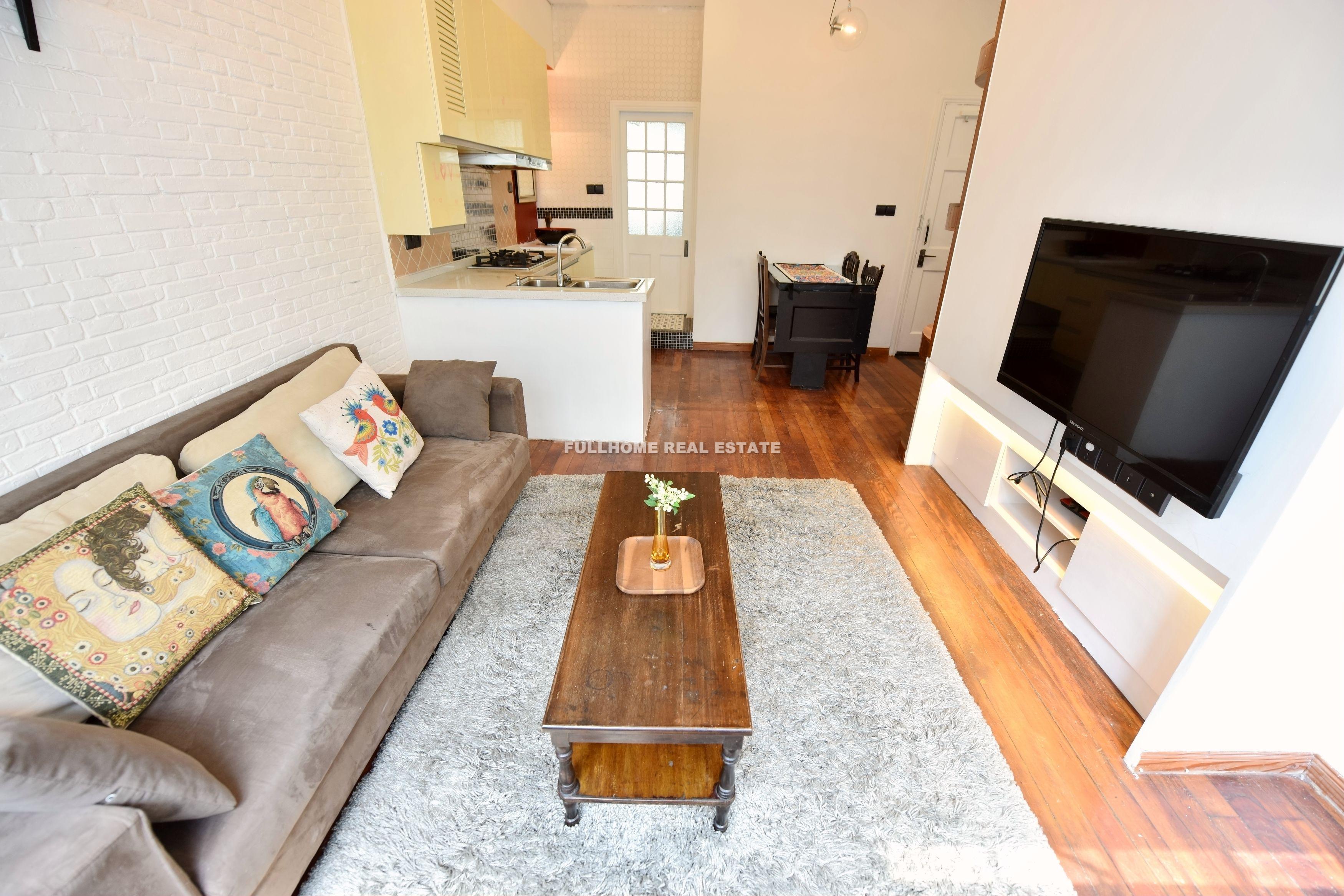 Lane1-500 Taiyuan Road Old House - Interior view 2, Shanghai rental property