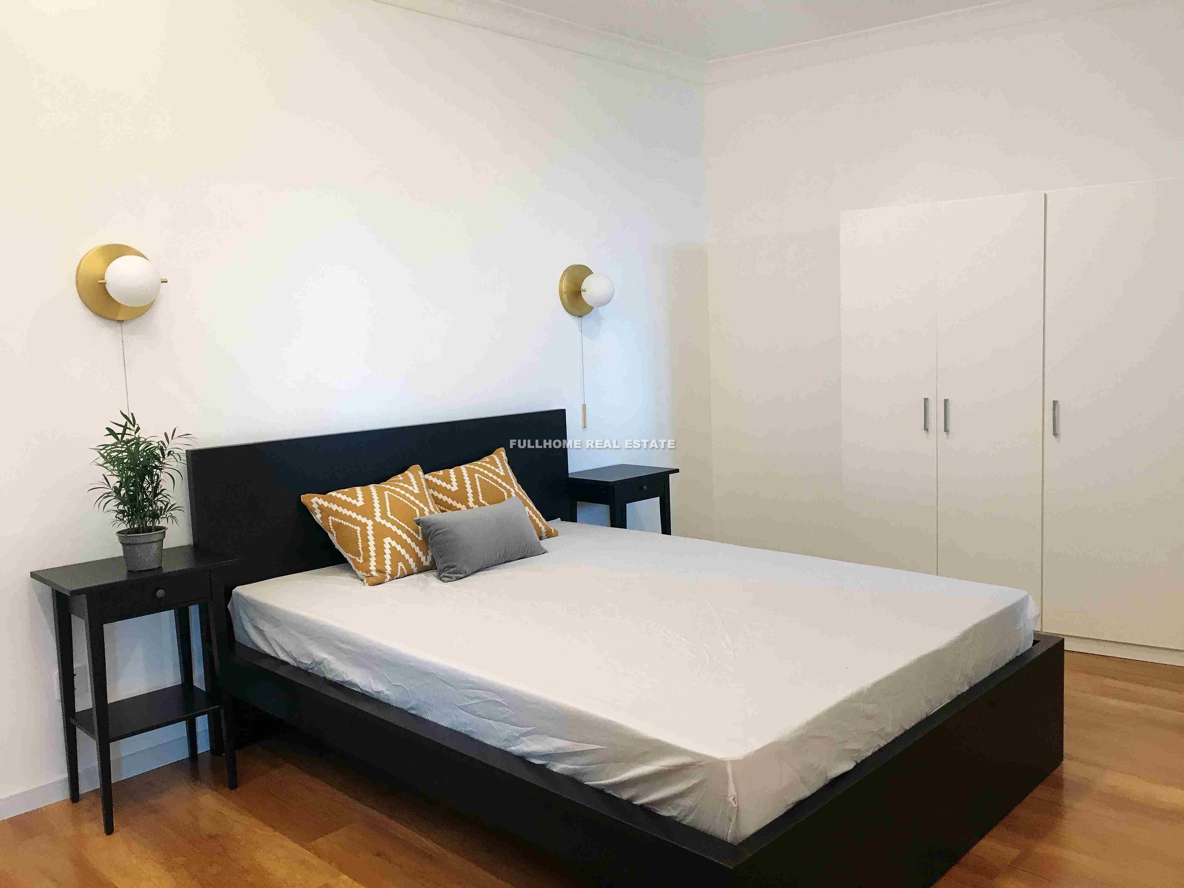 East Huaihai Apartment - Interior view 6, Shanghai rental property