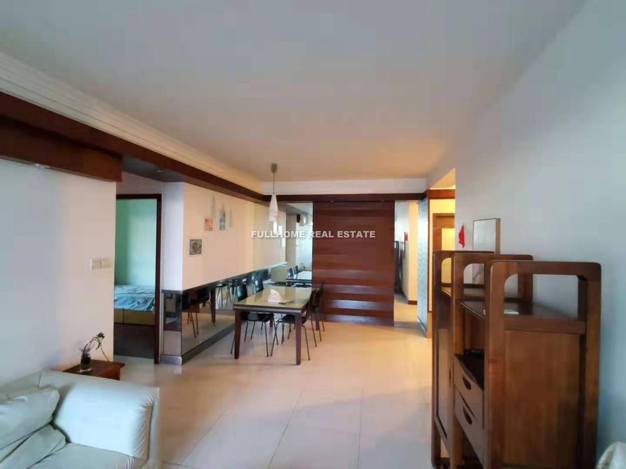 Oriental Manhattan - 2 bedroom apartment in Shanghai, Xujiahui, Downtown