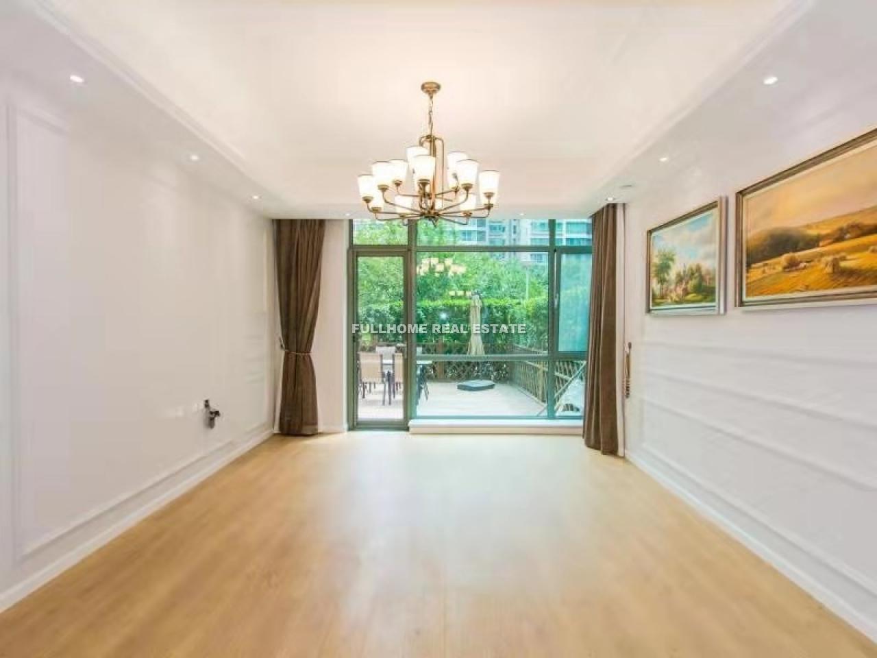 Seasons Park - 3 bedroom apartment in Beijing, Dongzhimen