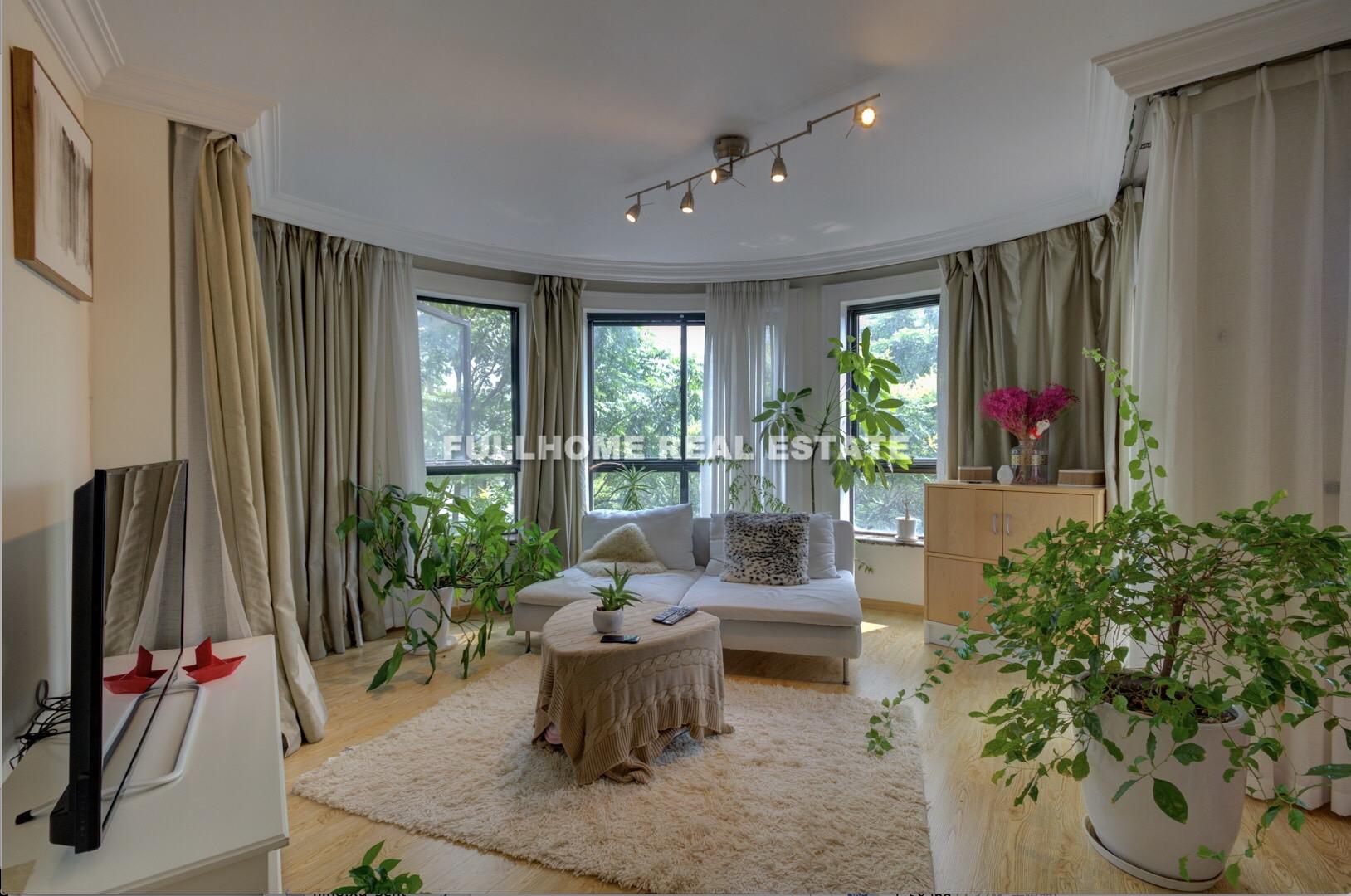 Wutong Garden - 2 bedroom apartment in Shanghai, Xujiahui, Downtown