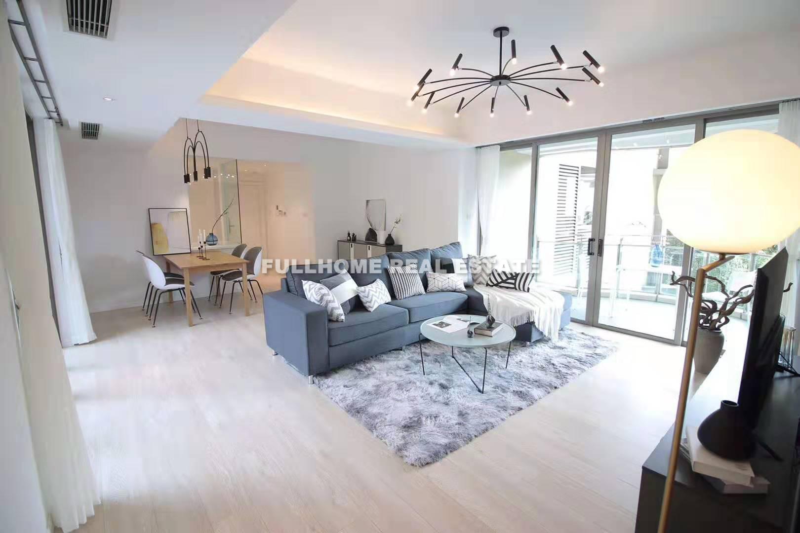 Jing An Four Seasons - 3 bedroom apartment in Shanghai, Jing An, Downtown