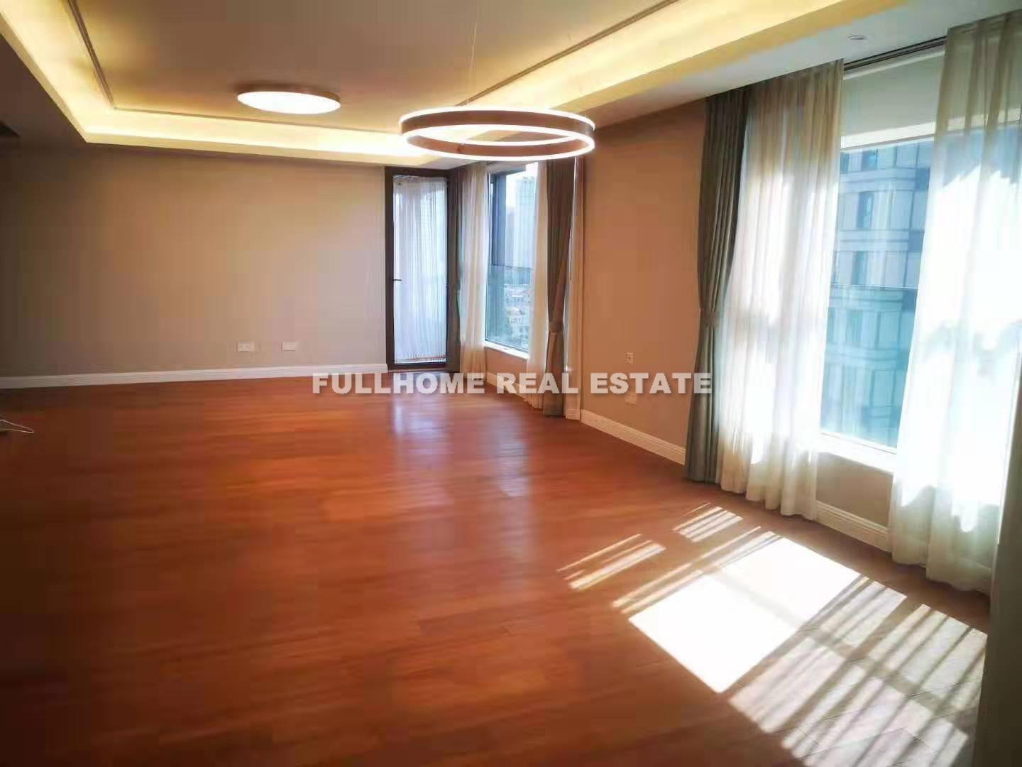 Grand Summit - 3 bedroom apartment in Shanghai, Jing An, Downtown