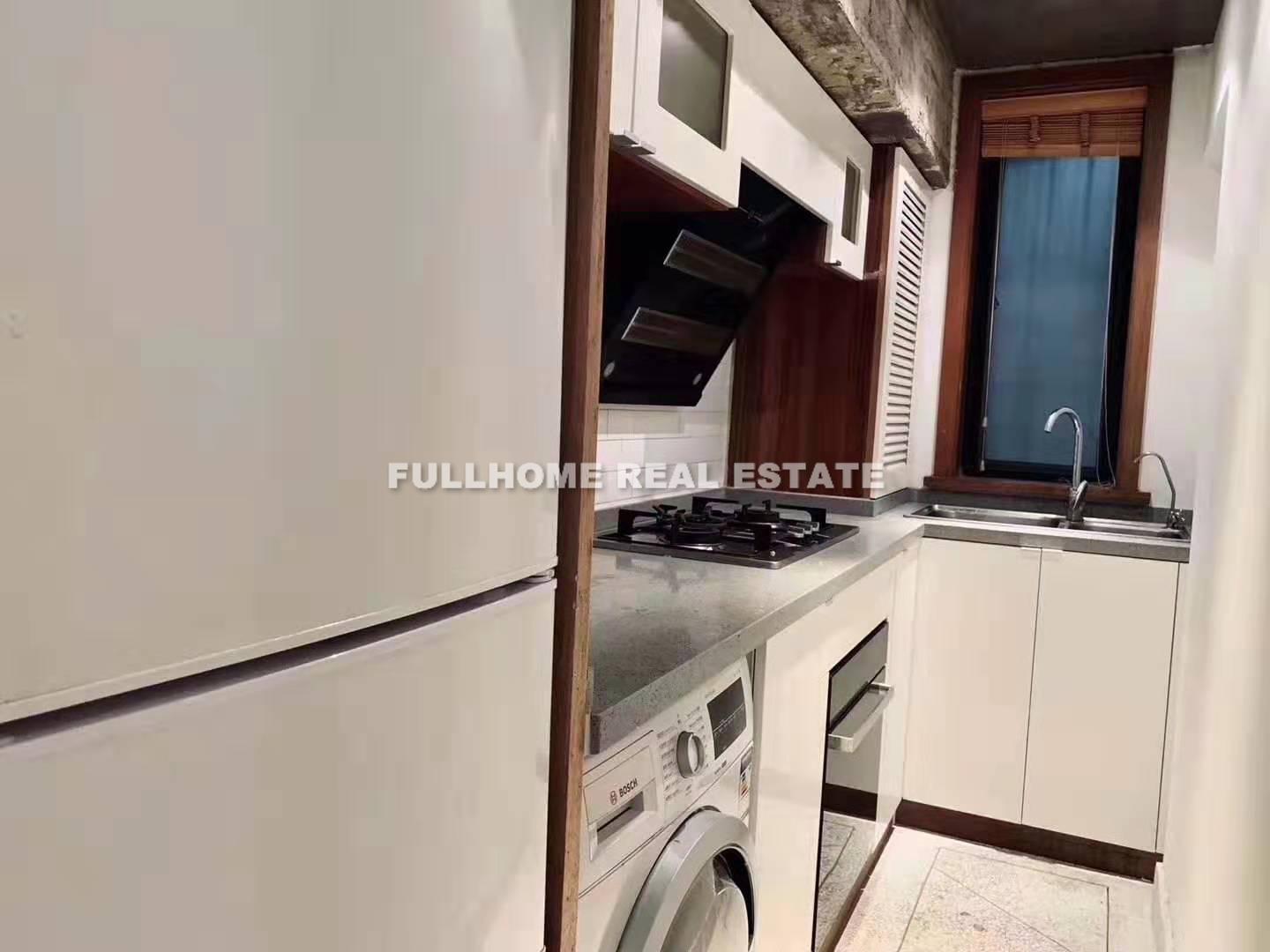 Lane1-500 Changshu Road Old House - Interior view 3, Shanghai rental property