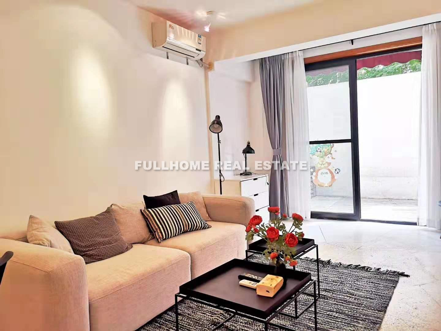 Lane1-500 Changshu Road Old House - Interior view 2, Shanghai rental property