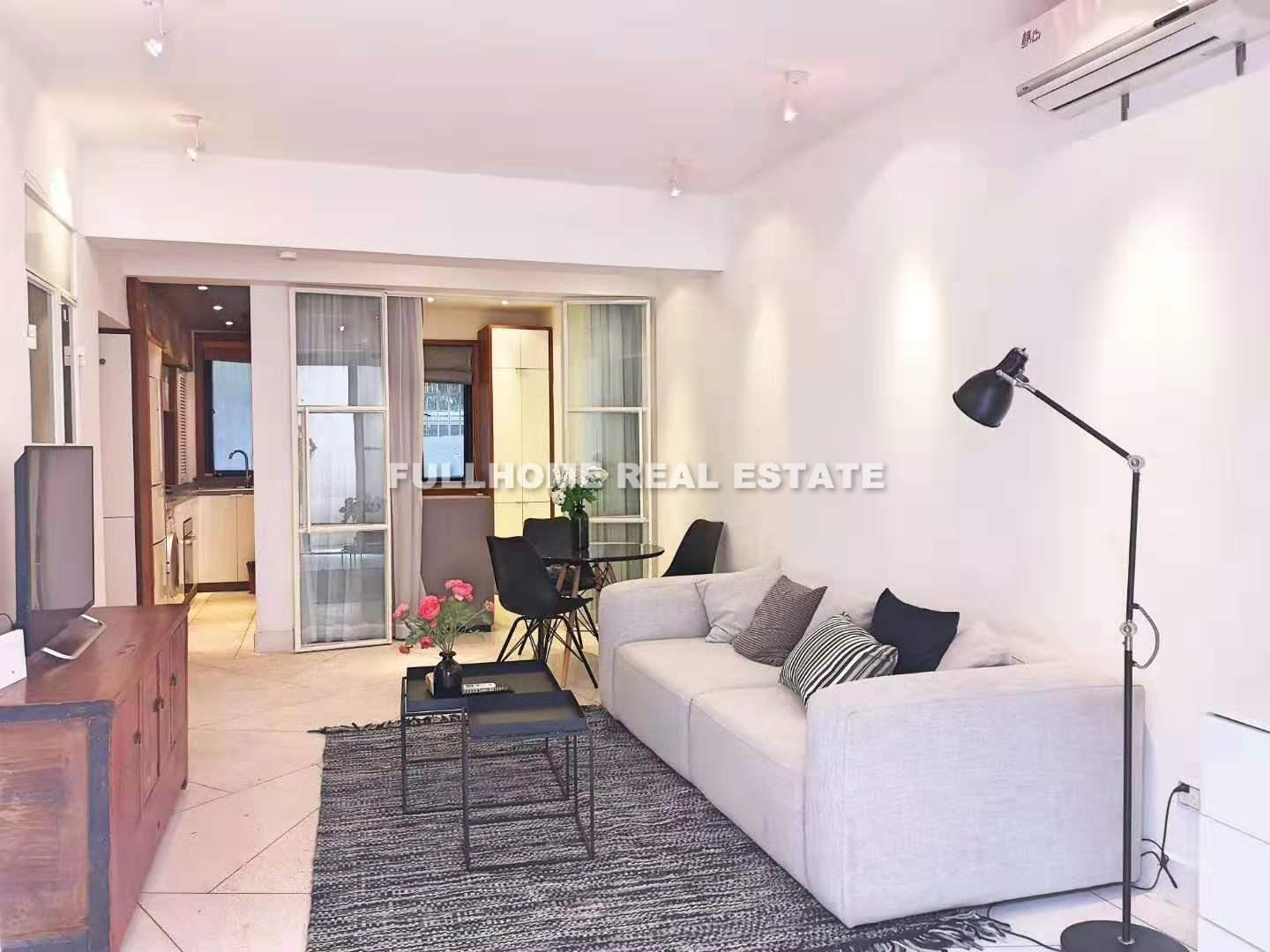 Lane1-500 Changshu Road Old House - Interior view 4, Shanghai rental property