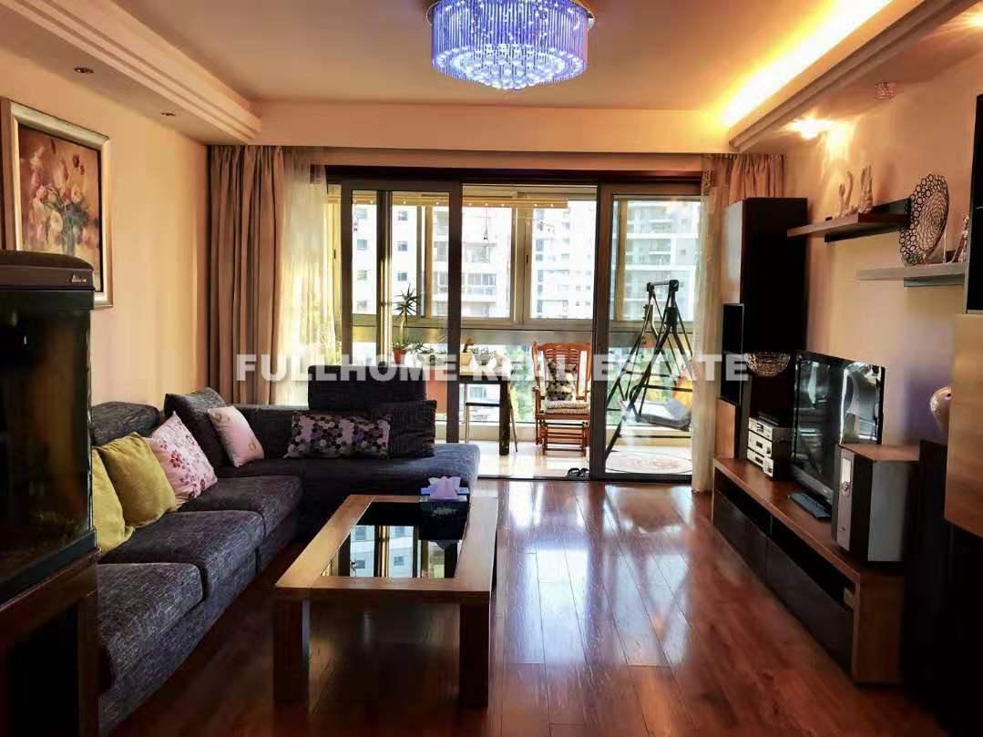 Central Palace - 3 bedroom apartment in Shanghai, Century Park and Lianyang, Pudong