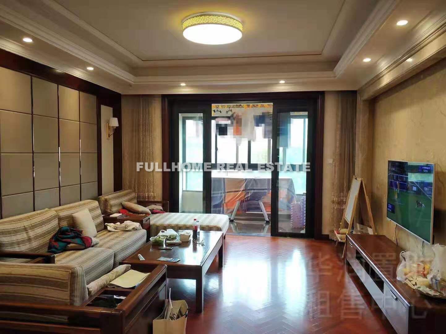 Hua Run central park - 4 bedroom apartment in Shanghai, Jiading, Suburb