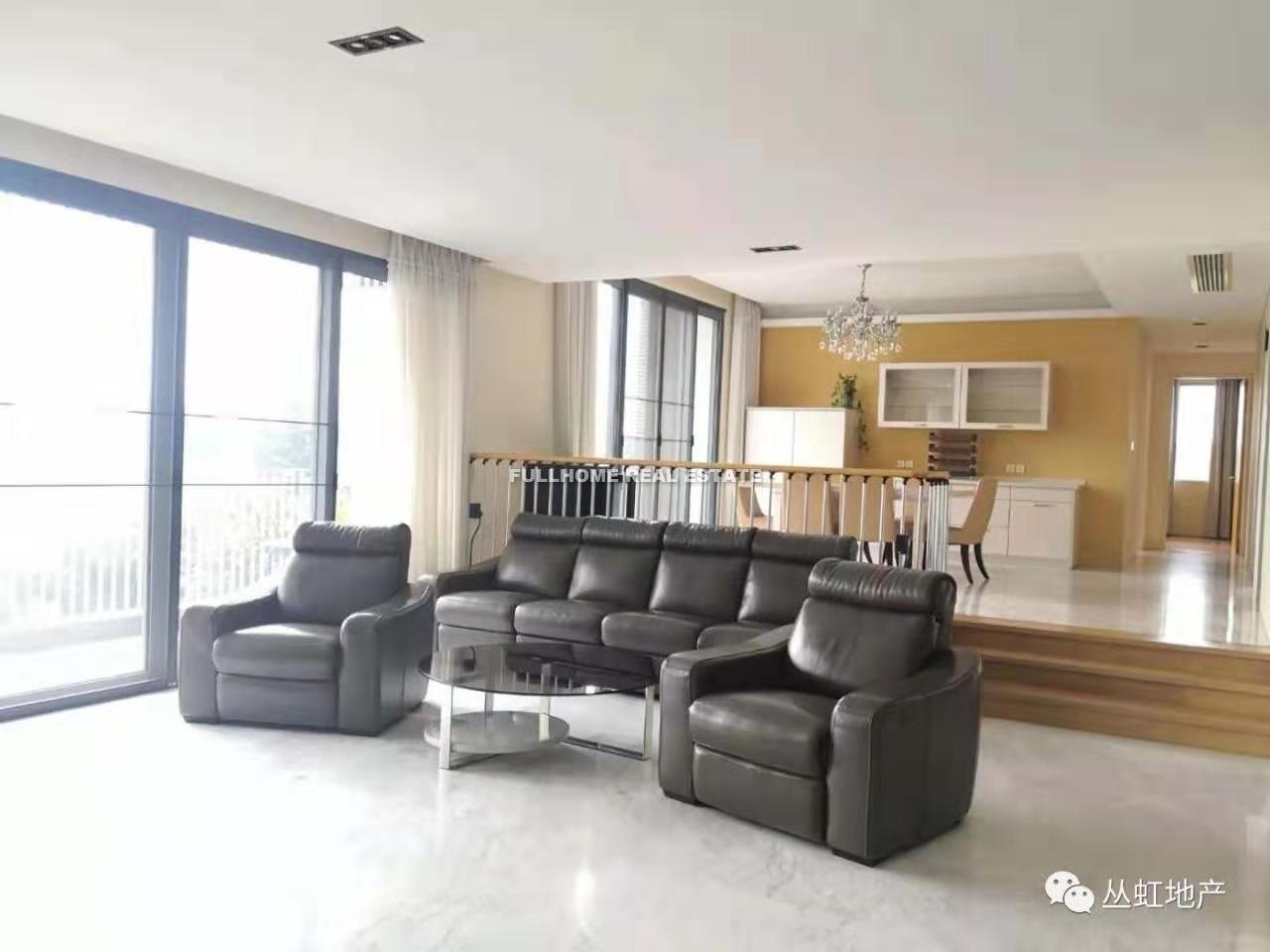 Lakeside Ville - 4 bedroom apartment in Shanghai, Qingpu, Suburb