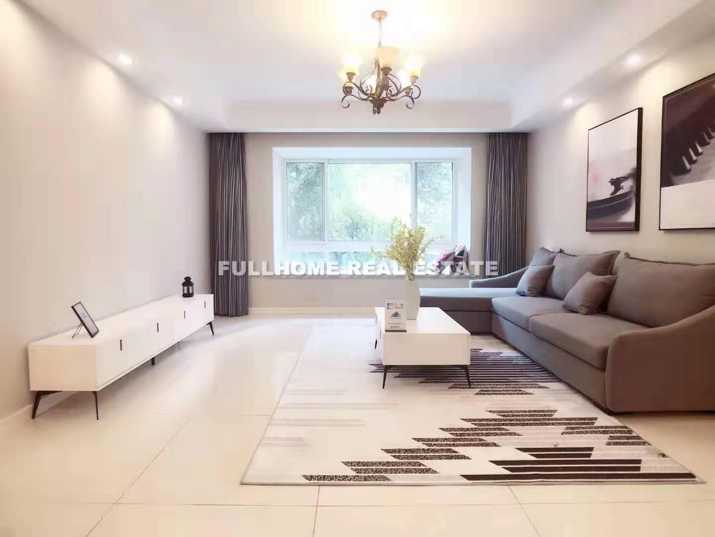 City Castle - 3 bedroom apartment in Shanghai, Jing An, Downtown