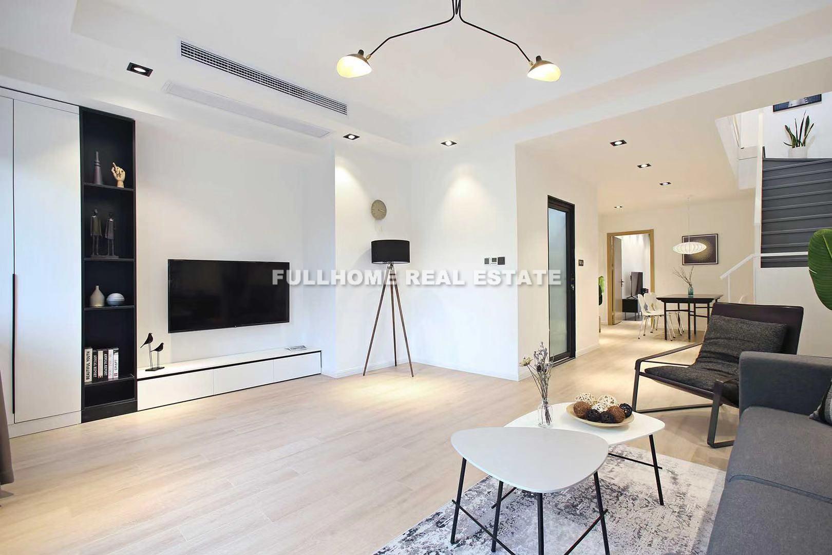 The Lakeville - 4 bedroom apartment in Shanghai, Xintiandi, Downtown
