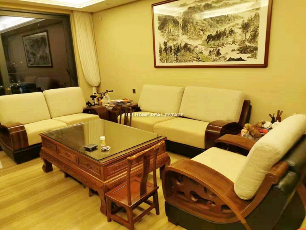 Similar property: The Riviera, 4 bedrooms, 215 sqm in Guangzhou