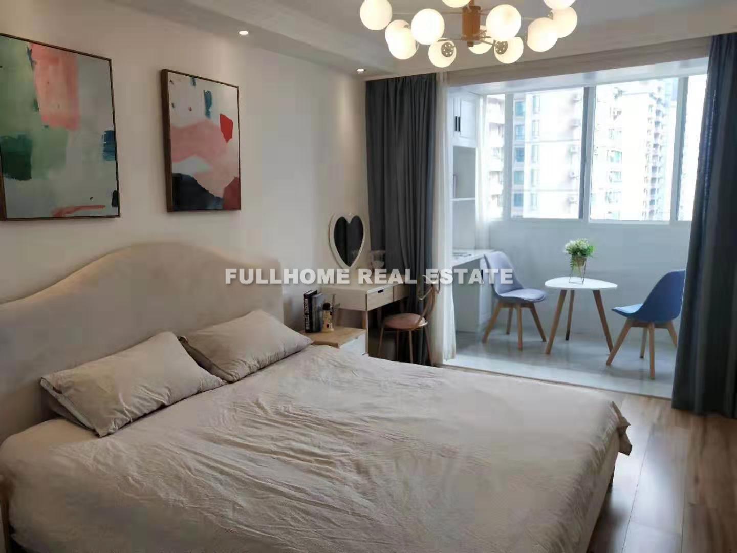 Same compound: Kai Ge Apartment, 1 bedrooms in Shanghai