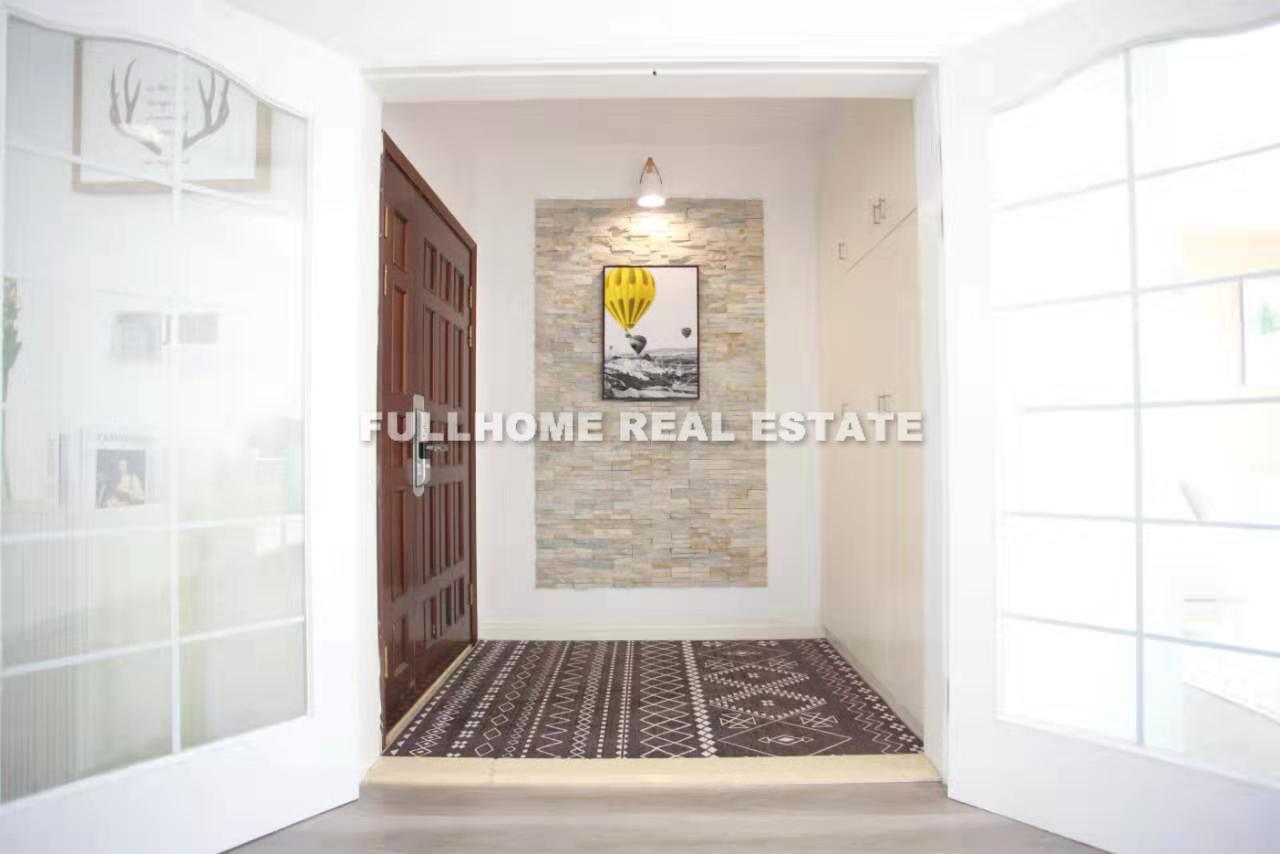 Golden Vienna - Interior view 4, Shanghai rental property