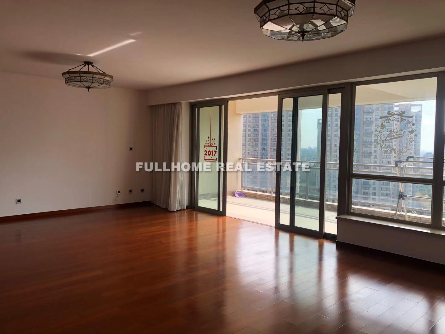 Similar property: Yanlord Riverside Garden, 4 bedrooms, 270 sqm in Shanghai