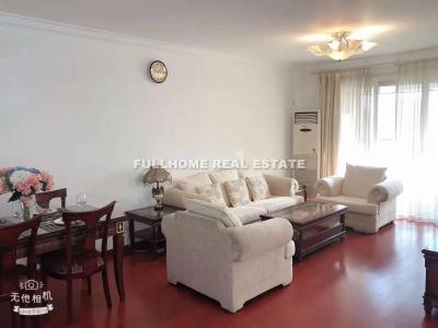 Same compound: Tomson Golf Apartments, 3 bedrooms in Shanghai