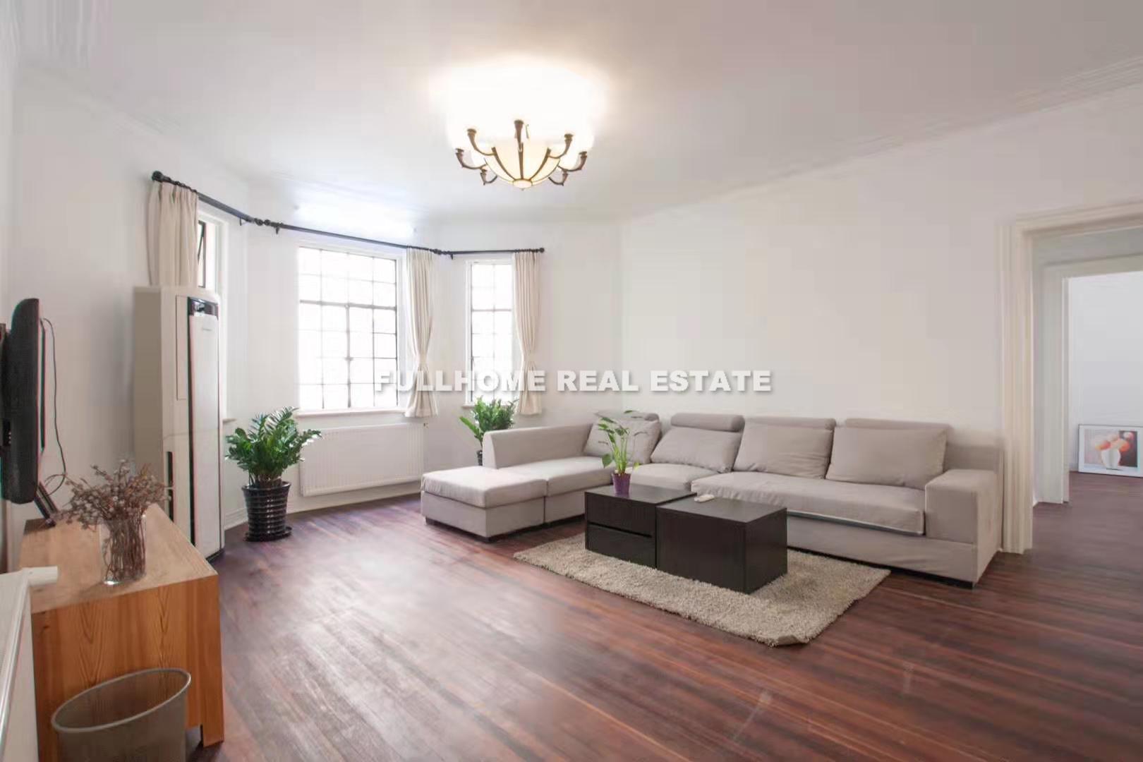 Same compound: No.9 Xinle Road Old House, 3 bedrooms in Shanghai