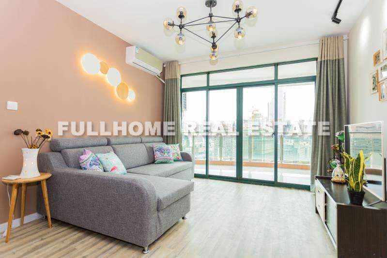 Jia Hua Zhong Fang Yuan - 4 bedroom apartment in Shanghai, People Square, Downtown