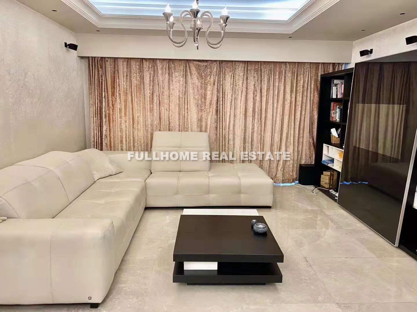 City Apartment - 3 bedroom apartment in Shanghai, FFC, Downtown