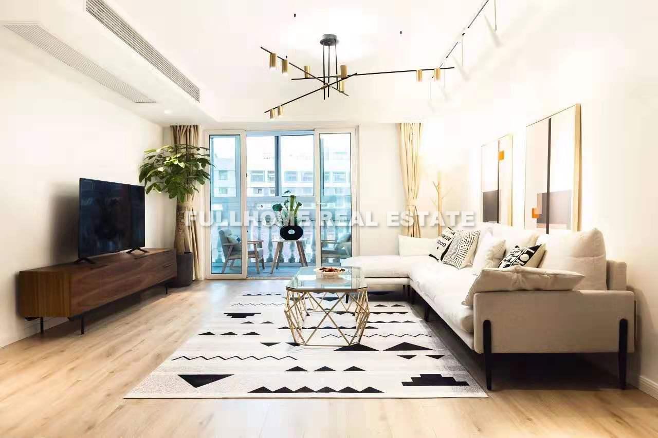 Xujiahui Garden - 4 bedroom apartment in Shanghai, Xujiahui, Downtown
