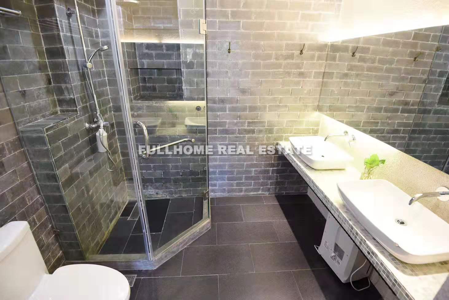 Lane1-800 Jiangsu Road Old House - Interior view 8, Shanghai rental property