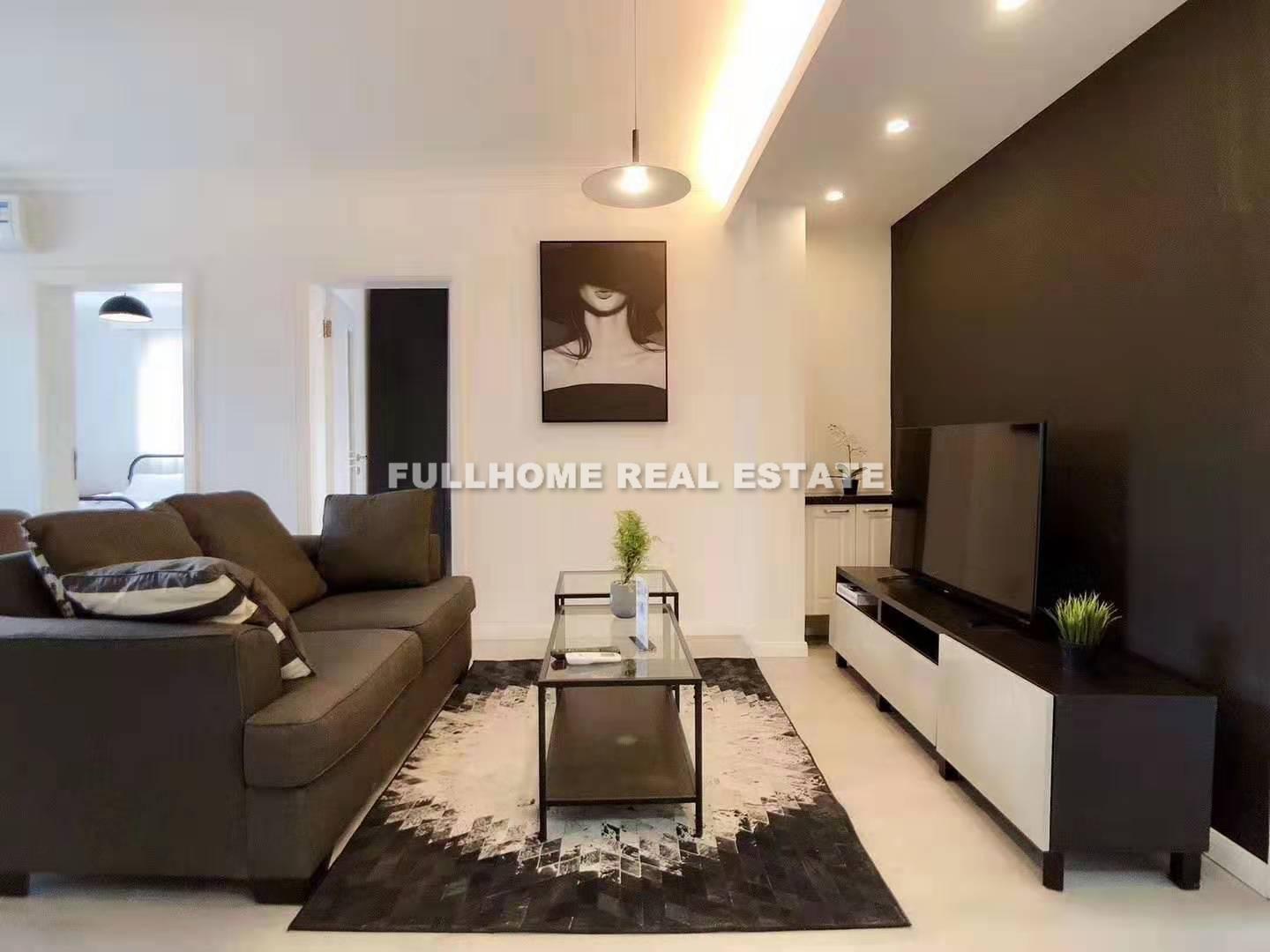 Xin Ping Apartment - 3 bedroom apartment in Shanghai, , 