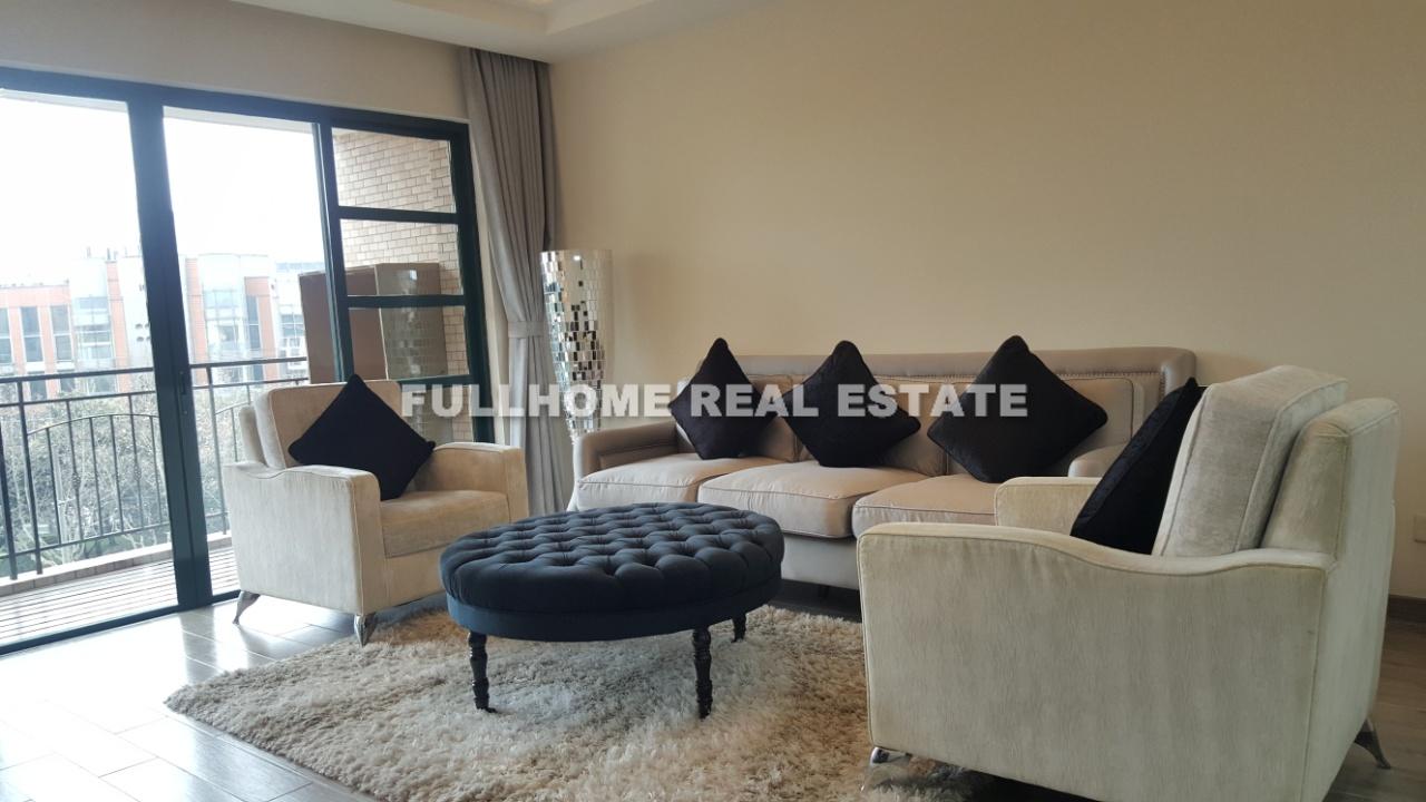 Yanlord Garden - 3 bedroom apartment in Shanghai, Lujiazui, Pudong