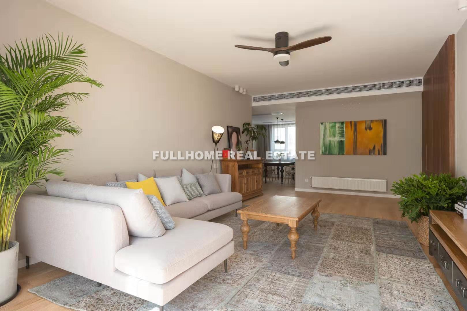La Cite - 3 bedroom apartment in Shanghai, Xujiahui, Downtown