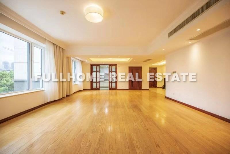 Skyline Mansion - 3 bedroom apartment in Shanghai, Lujiazui, Pudong