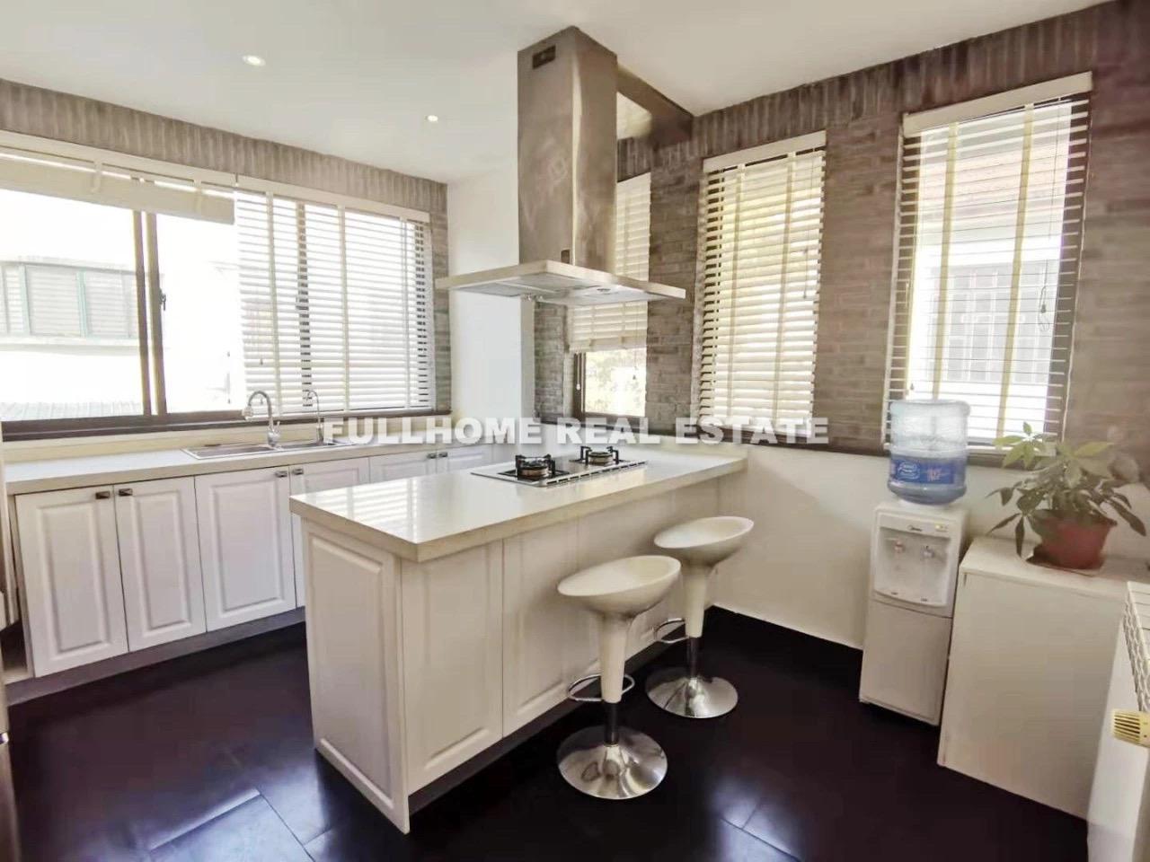 Lane 201-400 West Jianguo Road Old House  - Interior view 13, Shanghai rental property