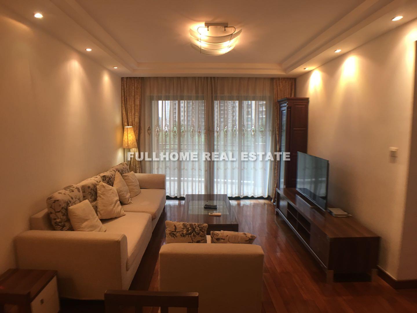 Yanlord Garden - 2 bedroom apartment in Shanghai, Lujiazui, Pudong
