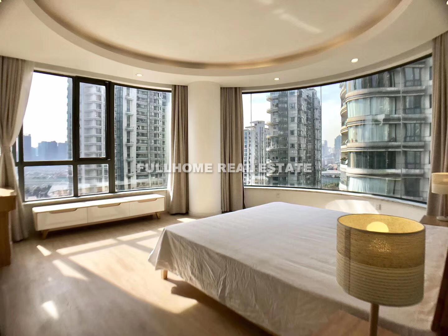 Top Of City - 4 bedroom apartment in Shanghai, People Square, Downtown