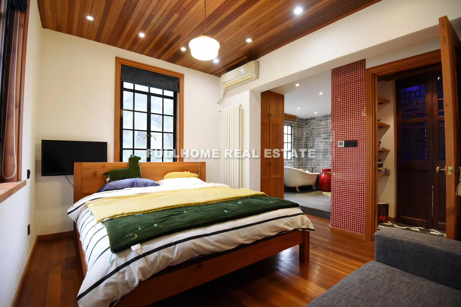 Lane1-500 Gaoan Road Old House - Interior view 6, Shanghai rental property