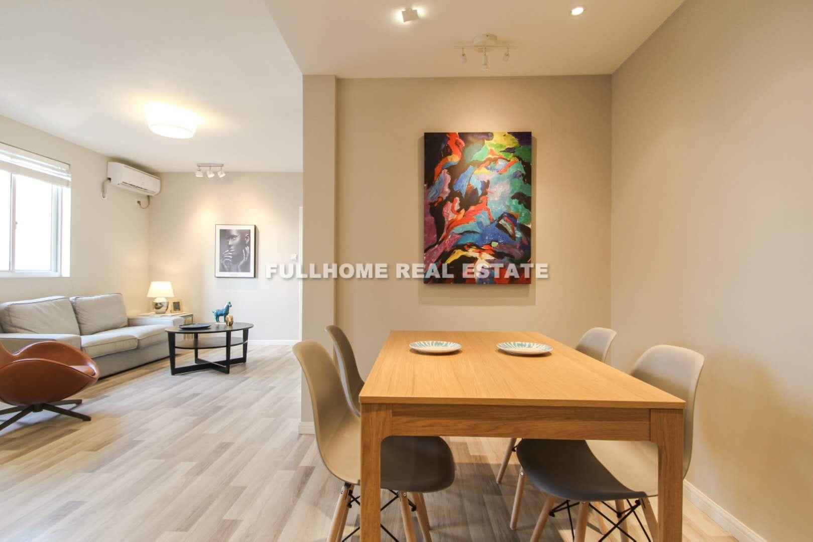 Leshan Apartment - 1 bedroom apartment in Shanghai, Xujiahui, Downtown