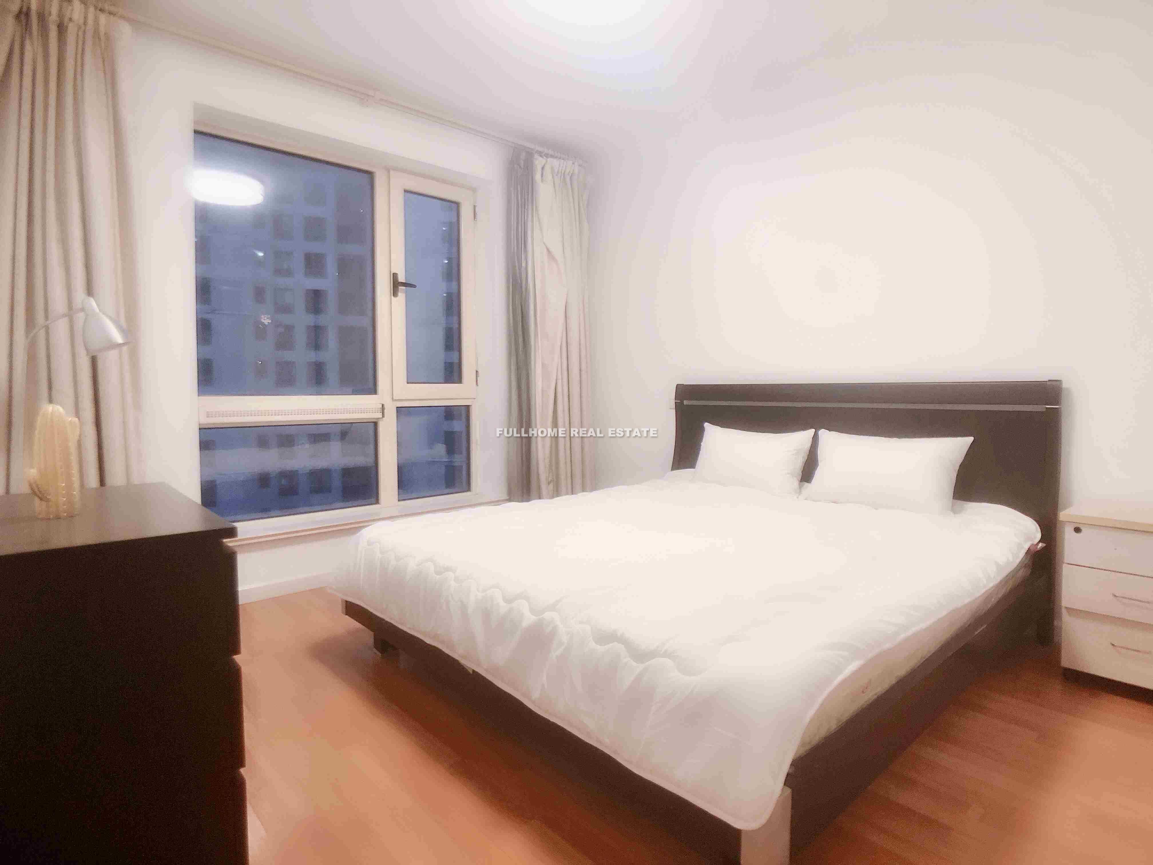 East Huaihai Apartment - Interior view 5, Shanghai rental property