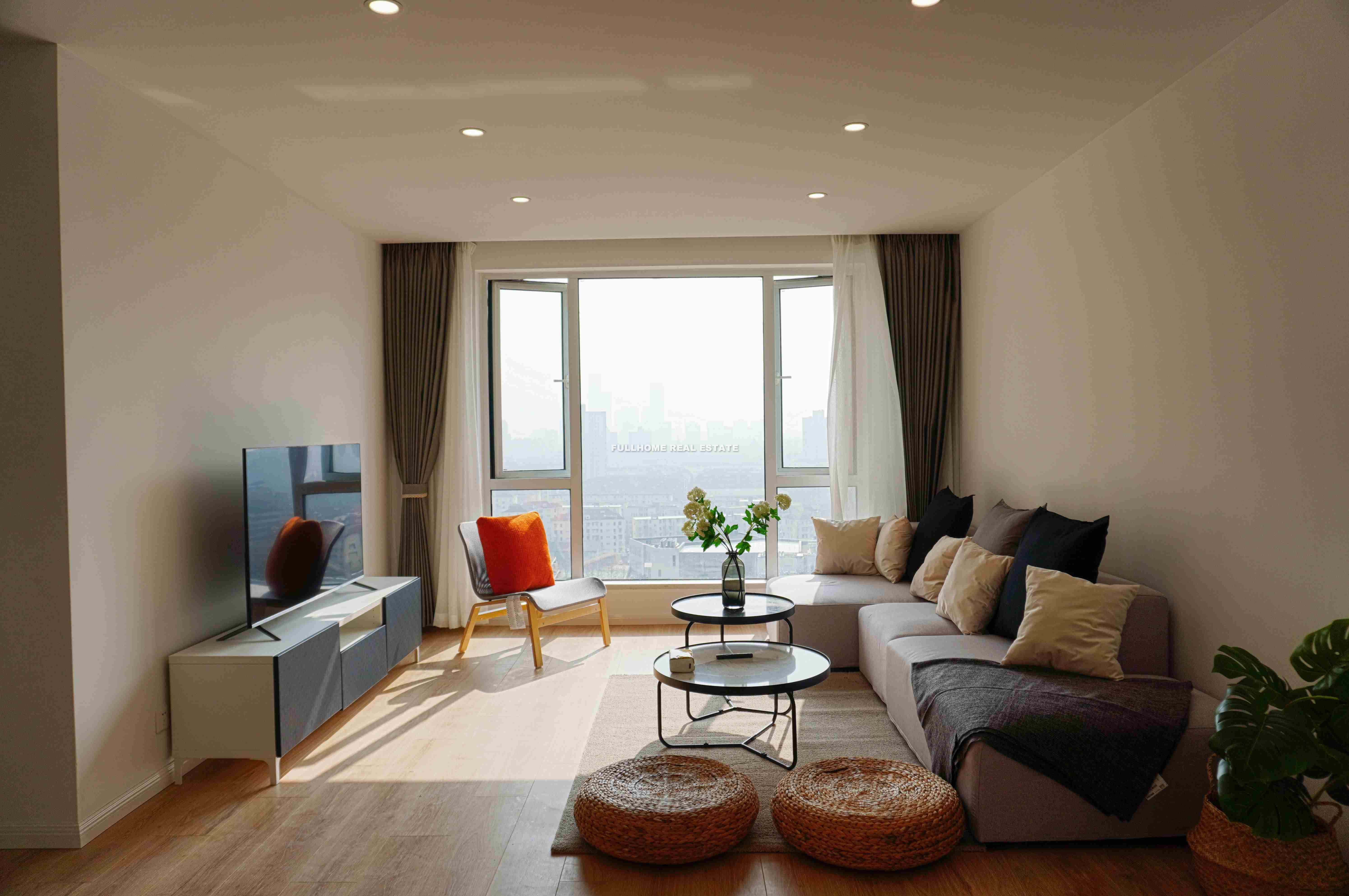 Tianji Garden - 4 bedroom apartment in Shanghai, Xujiahui, Downtown