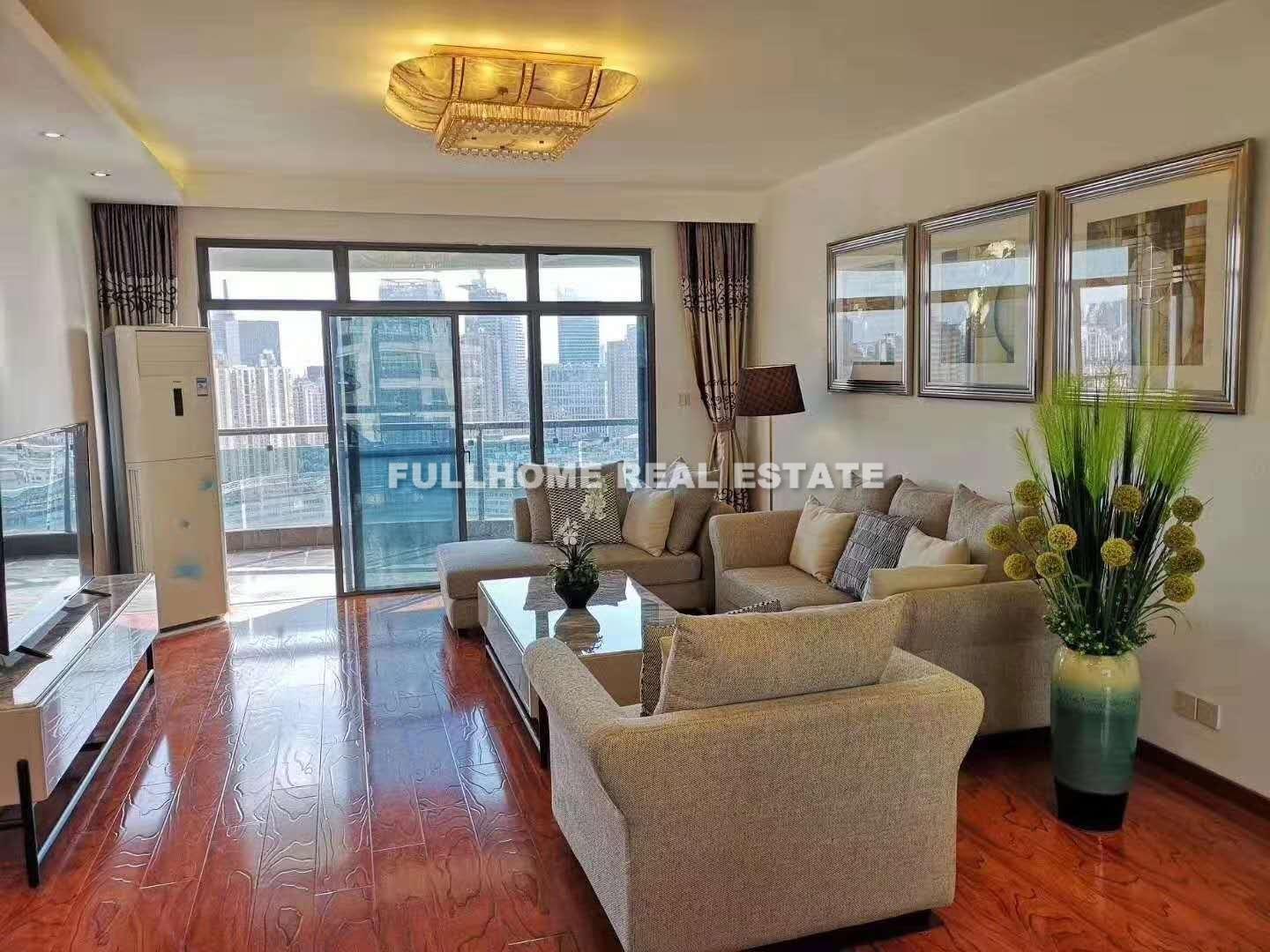 International City - 3 bedroom apartment in Shanghai, Century Park and Lianyang, Pudong