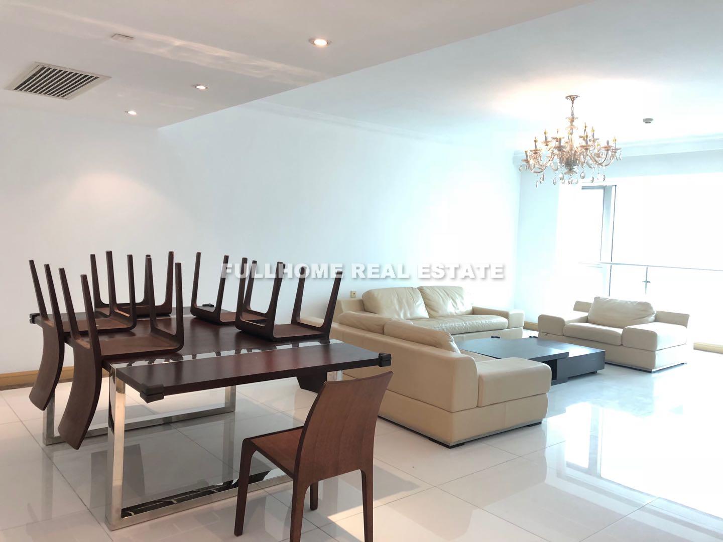 Shimao Riviera Garden - 3 bedroom apartment in Shanghai, Lujiazui, Pudong
