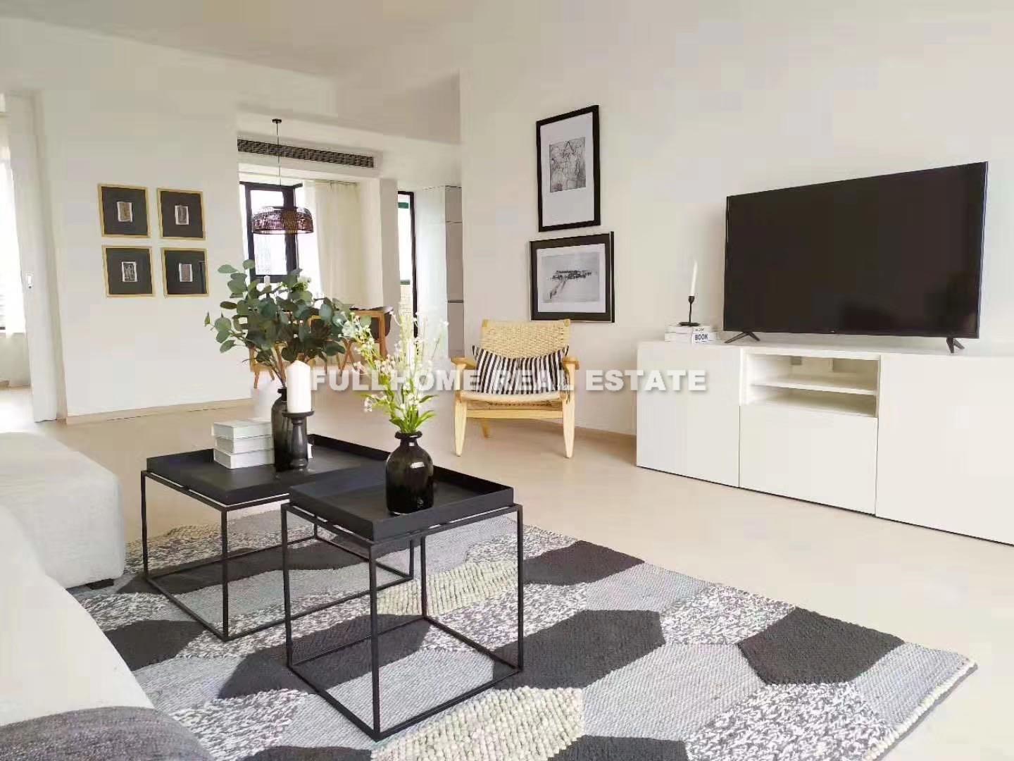 Tianji Garden - 4 bedroom apartment in Shanghai, Xujiahui, Downtown
