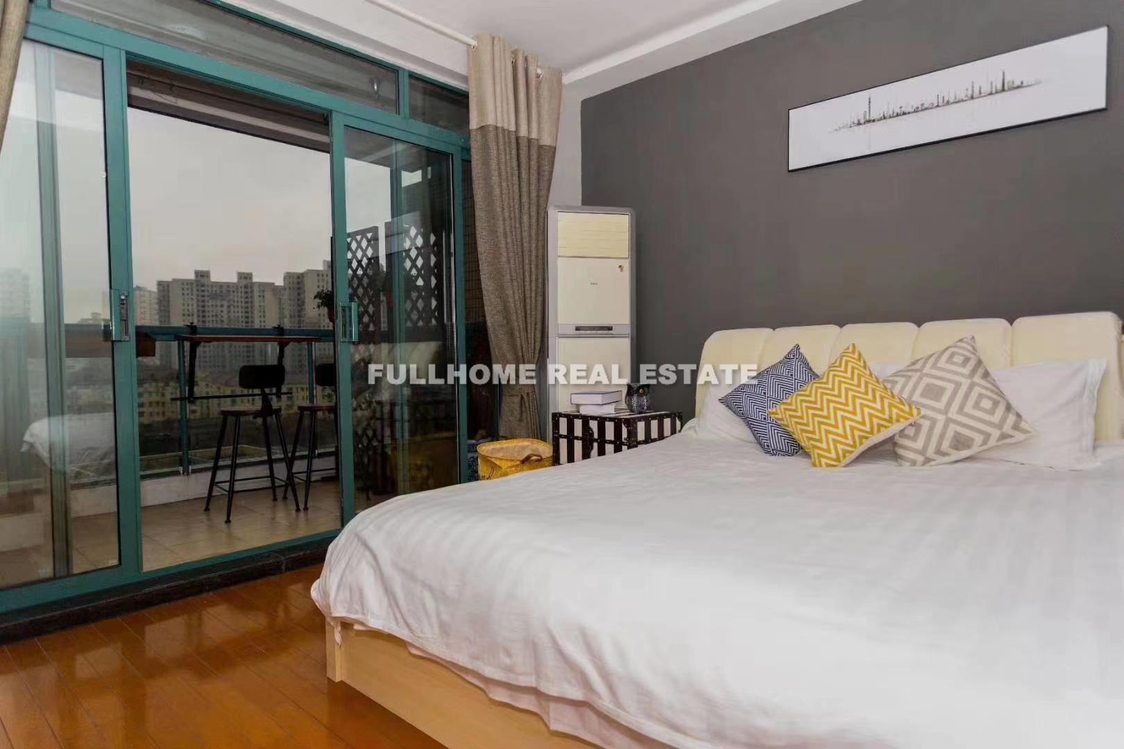 Da An Garden - 4 bedroom apartment in Shanghai, Jing An, Downtown