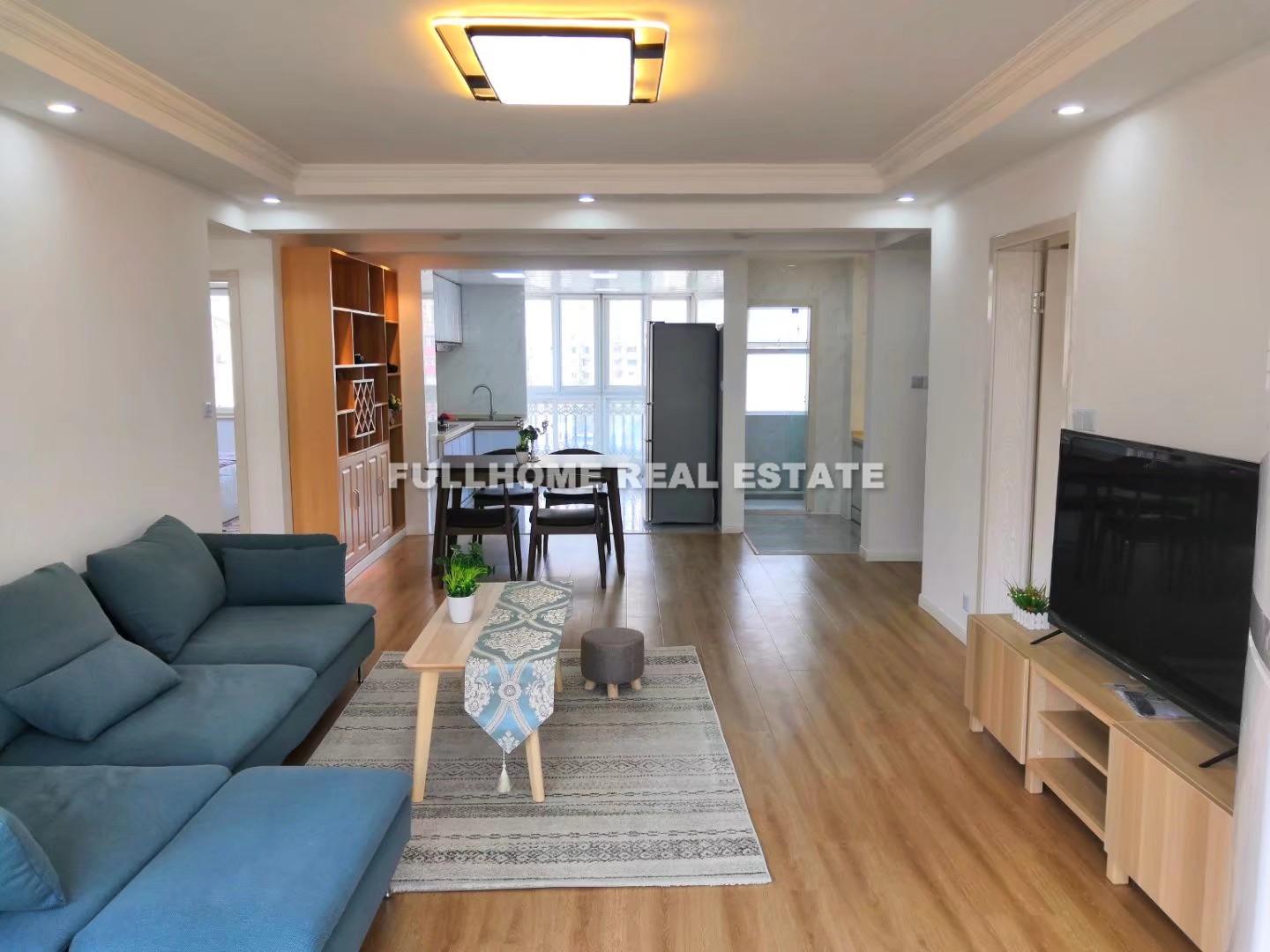 Oasis City Garden - 3 bedroom apartment in Shanghai, Putuo, Downtown