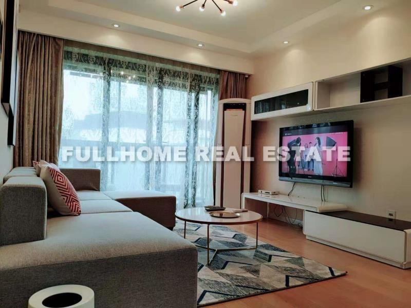Rainbow New City - 2 bedroom apartment in Shanghai, Hongko and Yangpu, Downtown
