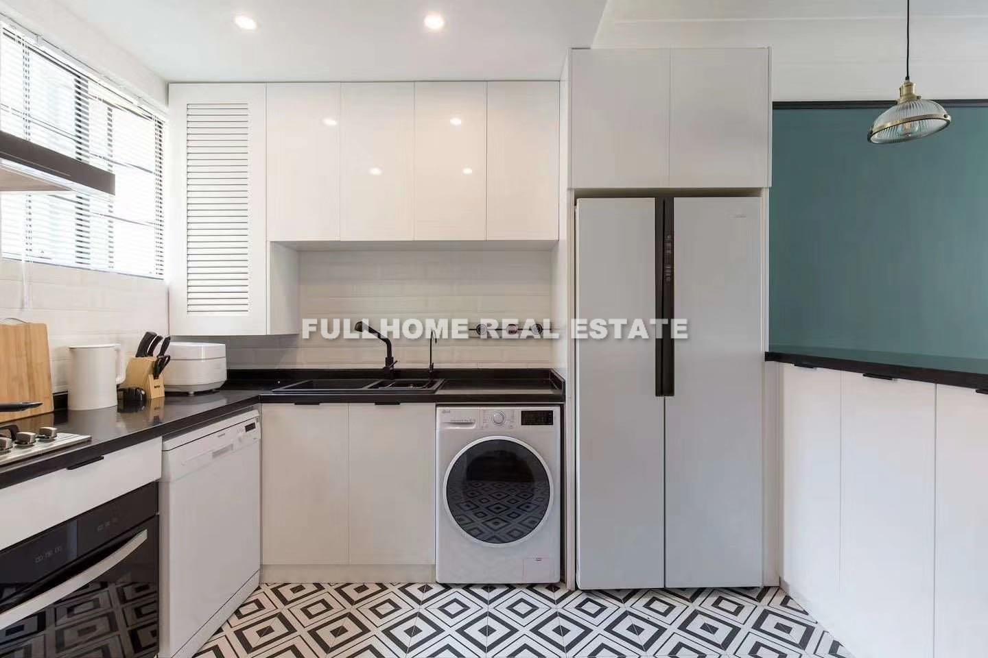Lane 100-300 Fumin Road Old House - Interior view 7, Shanghai rental property
