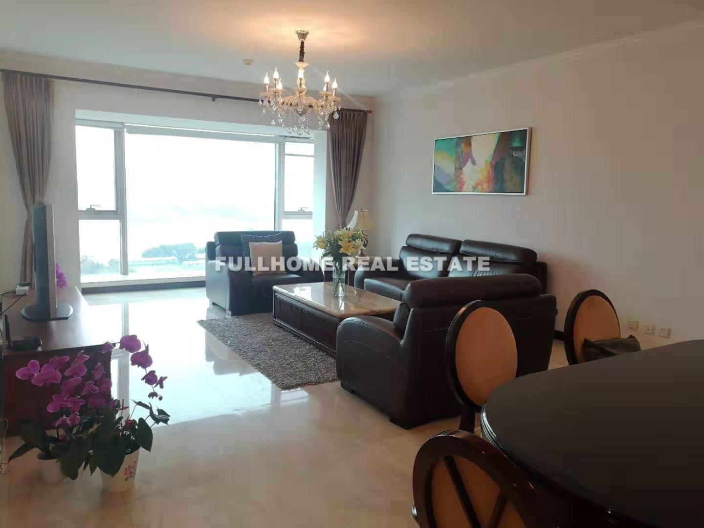 Shimao Riviera Garden - 3 bedroom apartment in Shanghai, Lujiazui, Pudong