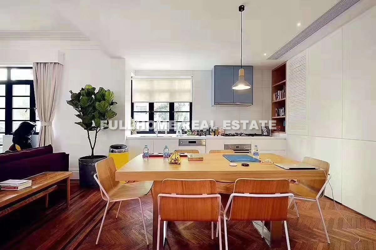 Huaye Apartment - 2 bedroom apartment in Shanghai, Jing An, Downtown