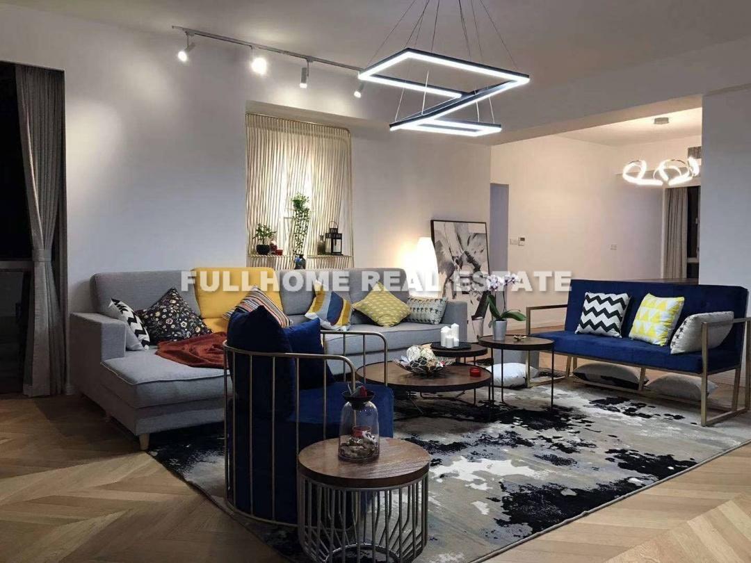 Chevalier Place - 4 bedroom apartment in Shanghai, FFC, Downtown